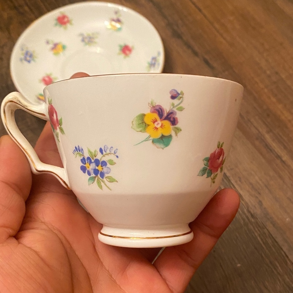 Charming Floral White Mug and Saucer Set - Picture 4 of 8